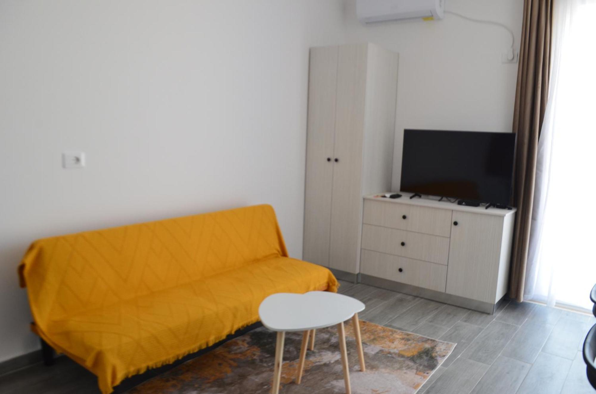 Sea La Vie Apartment *